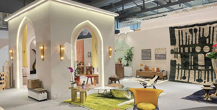 Authenticité & design : artisanat marocain revisité, confort moderne, technologies discrètes.