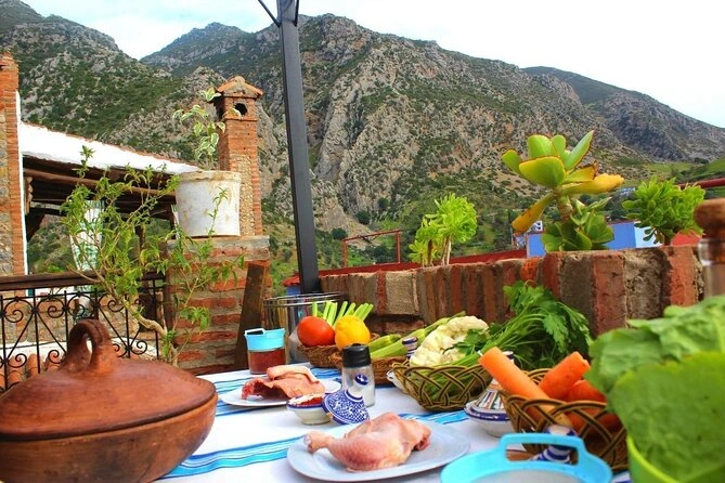 Expériences sur mesure : dîners privés, activités outdoor, bien-être, gastronomie locale.