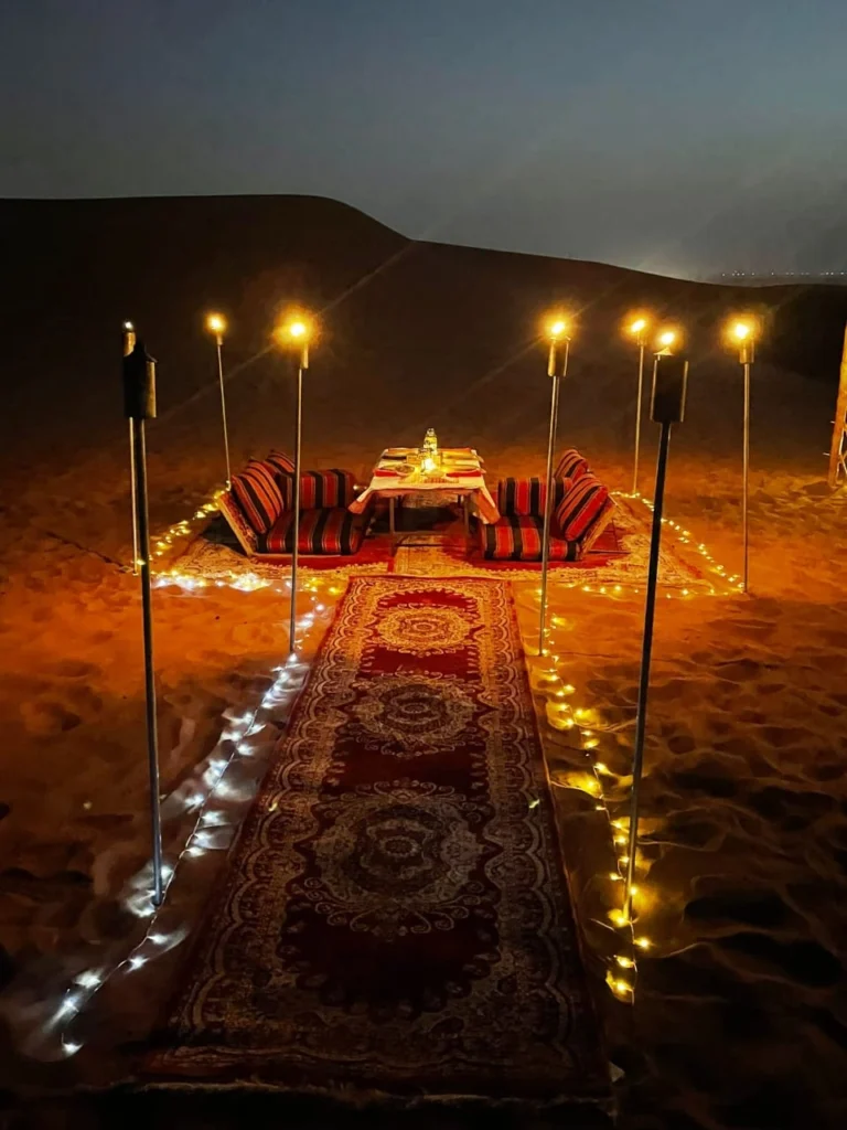 Événements privés à bord : anniversaires, dîners romantiques, demande en mariage.